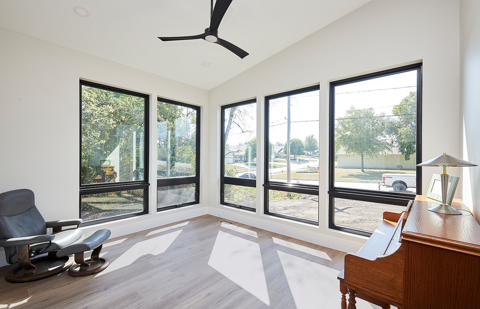 sitting room with large open windows